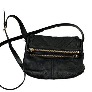 Isabella Fiore Black Leather Crossbody Shoulder Bag
